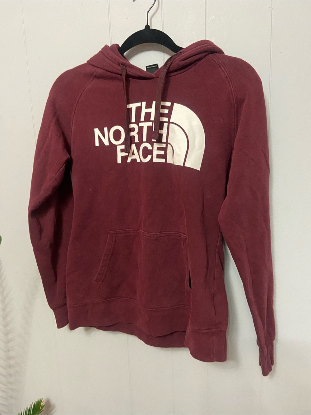 The North Face Women’s Maroon Hoodie. Size Small